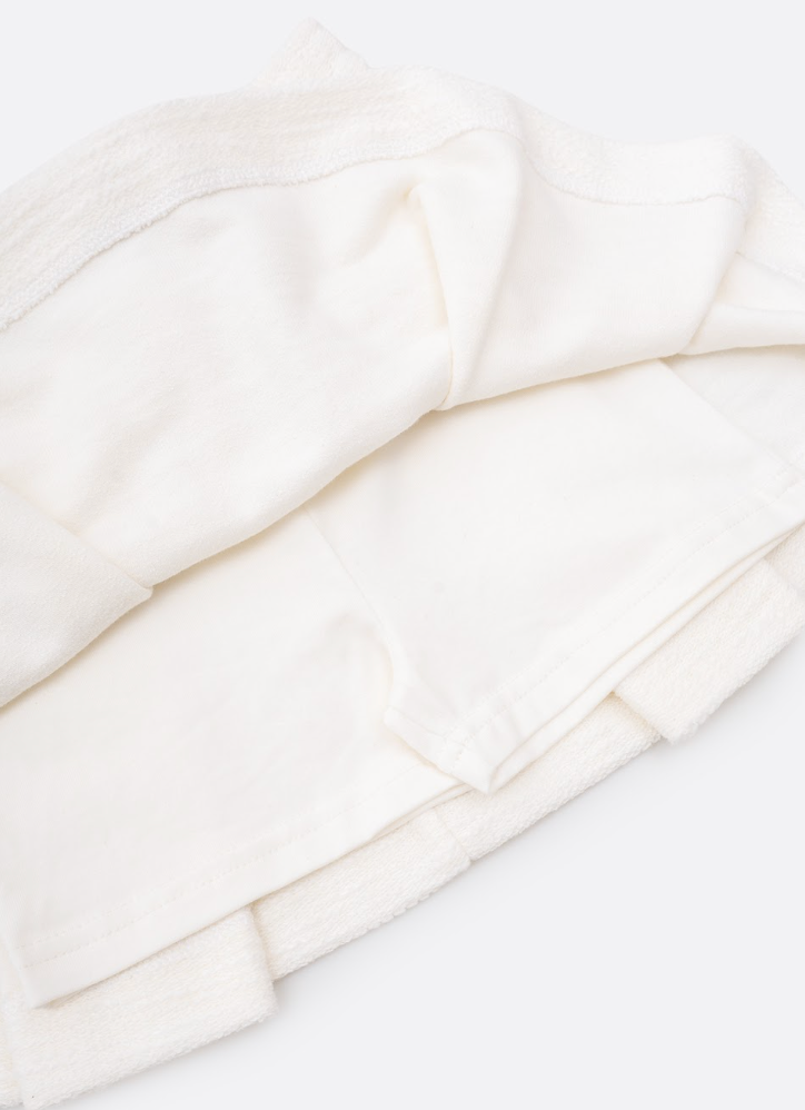 Saia-shorts Infantil Bouclé Pregas Lapelas Bordadas Pérolas e Cristais Off White - Pituchinhus