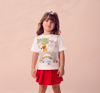 Conjunto Infantil Blusa Ursinho Pooh Estampa Short Saia com Pregas Vermelho - Animê
