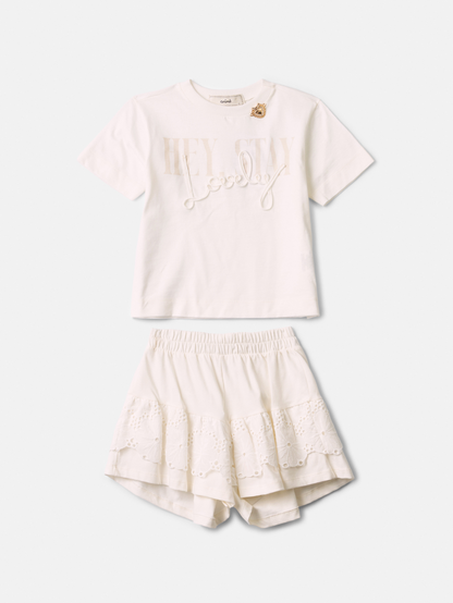Conjunto Infantil Off White com Blusa Lovely e Short com Babados em Laise - Animê