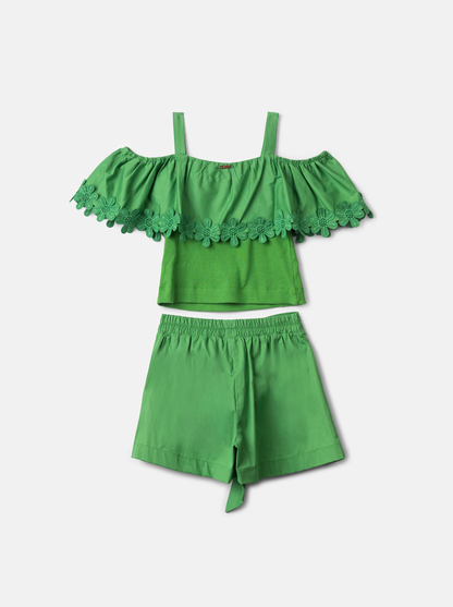 Conjunto Infantil Verde com Blusa de Alças e Flores Short com Laço - Animê