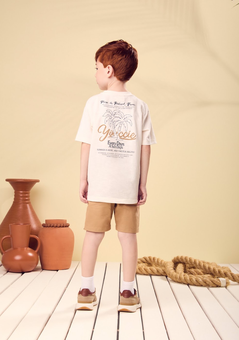 Conjunto Infantil Camiseta Off-White Coqueiro e Bermuda Bege - Youccie