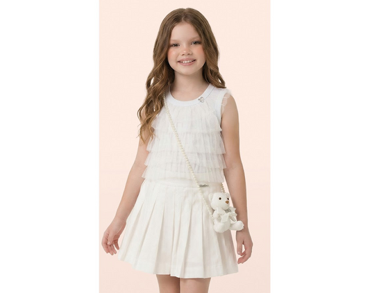 Conjunto Infantil Regata Canelada Off White com Babados em Camadas Shorts Saia em Tricoline Acessório - Luluzinha