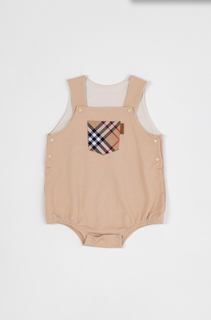 Romper Bebê Moletinho Fofinho Bolso Xadrez Bege - Um Mais Um