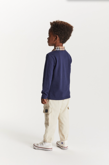 Conjunto Infantil Polo Piquet Marinho e Calça Sarja Areia - Um Mais Um