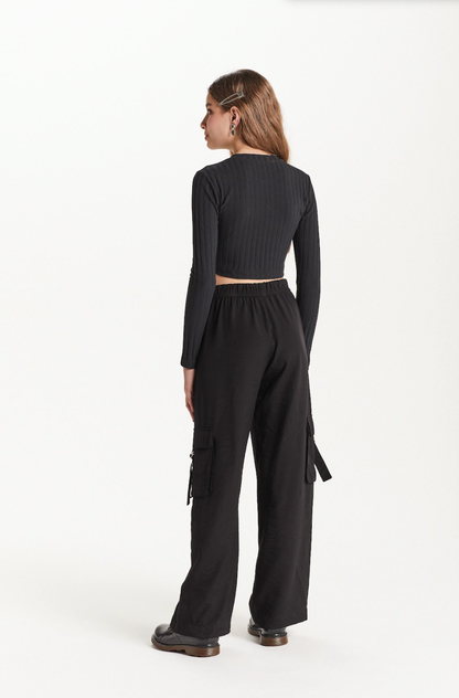 Calça Teen Cargo Wide Leg em Sarja - Two In