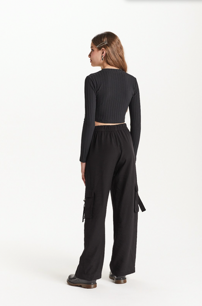 Calça Teen Cargo Wide Leg em Sarja - Two In