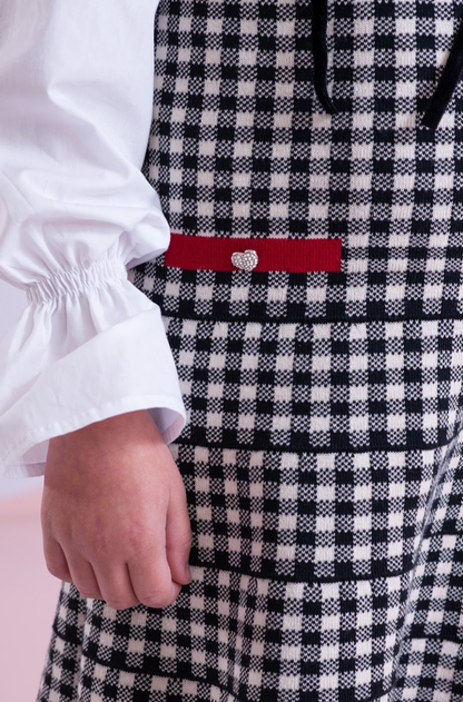 Vestido Infantil Tricot Xadrex Botão Jóia Coração Com Camisa Mini Laços Bordado Fita Veludo - Pituchinhus PRÉ-VENDA