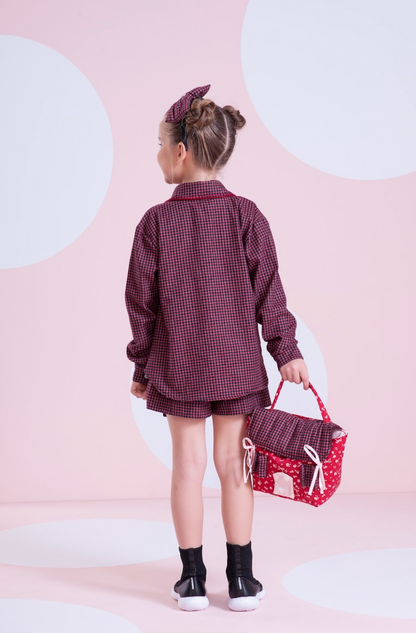 Conjunto Infantil Trio Xadrez Camisa Max Patche Cachorrinho, Blusa Cristais e Saia-shorts Pregas - Pituchinhus