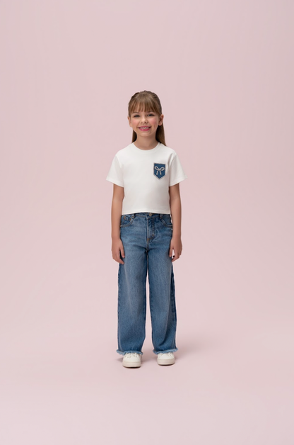 Camiseta Infantil Algodão Bolso Strass Off White - Petit Cherie