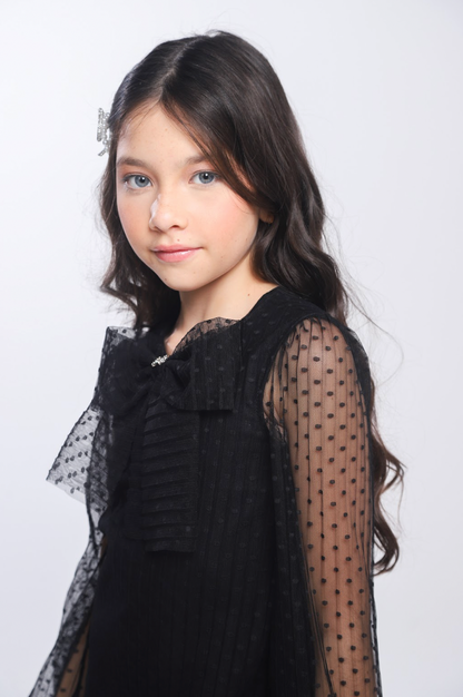 Vestido Infantil Trapézio Tule Plissado Aplicação Laço Preto - Luluzinha