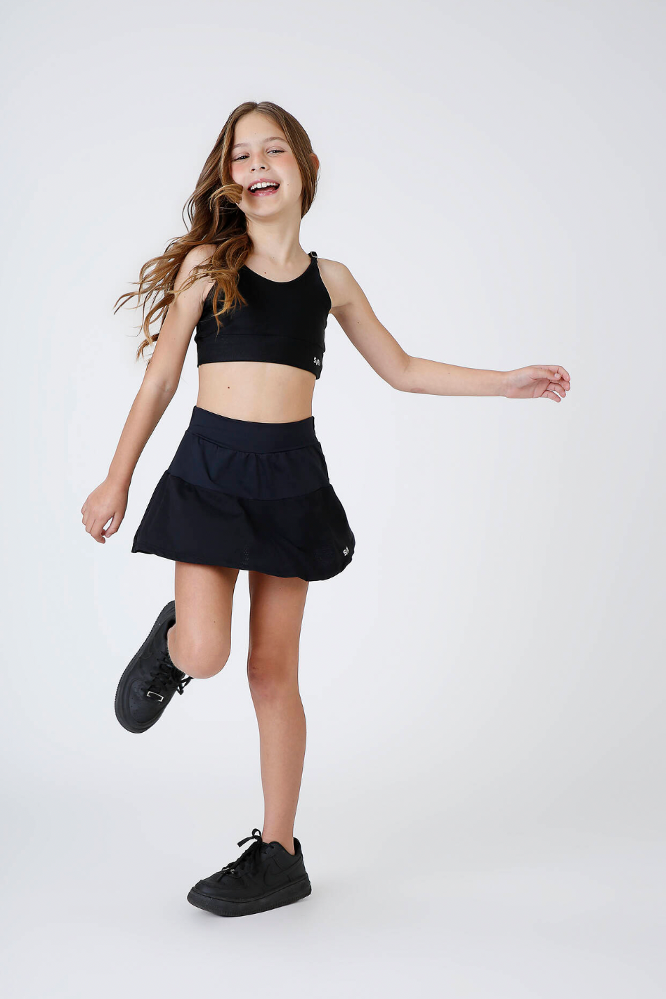 Conjunto Infantil Top Sara Trilobal Básico Preto e Saia Larissa New Trip Preto - Siri Sport