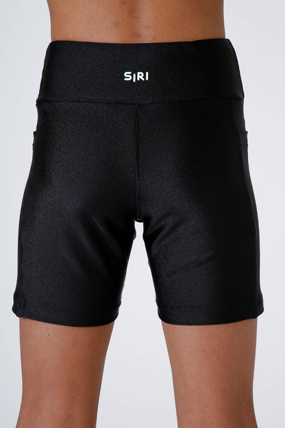 Conjunto Infantil Blusa Maria New Trip e Bermuda Eloisa Trilobal Básico Preto - Siri Sport