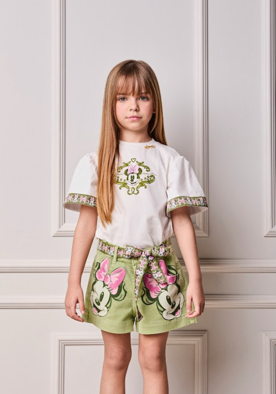 Conjunto Infantil Blusa Minnie Faixa Estilizada e Shorts Minnie Mouse Verde Forest - Animê