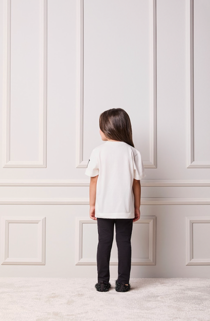 Conjunto Infantil Blusa Tiker Bell Off White e Legging Básica Preta - Animê Petite