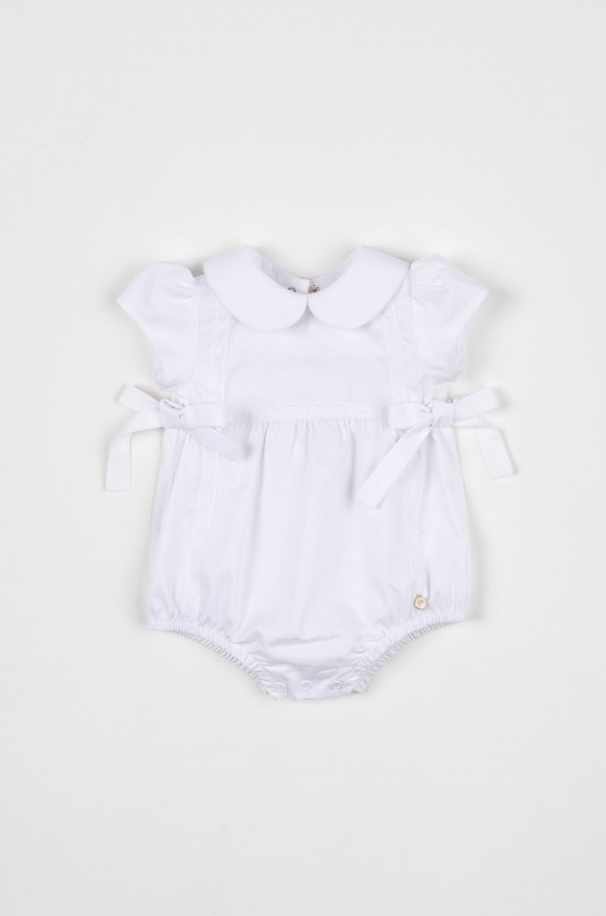 Romper Bebê Fofinho Algodão Manga Princesa Rendas Branco - Um Mais Um