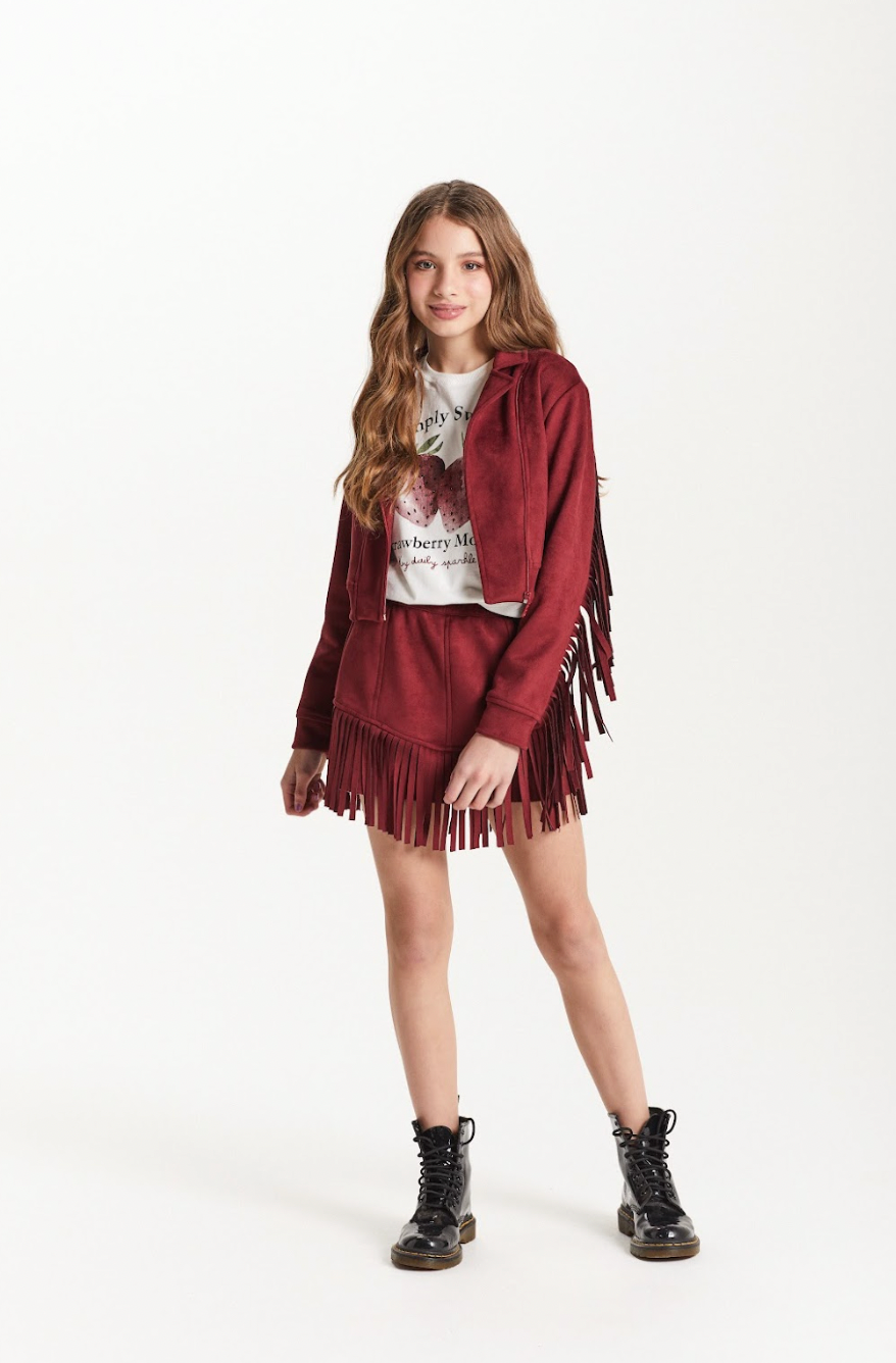 Conjunto Teen Camiseta Oversized Simply Sweet Strass e Saia Suede Franjas Vermelha - Two In