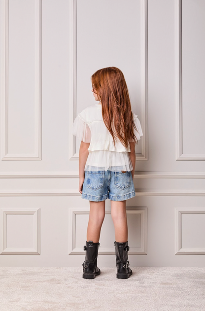 Conjunto Infantil Blusa  Bordada e Babados Pérola e Shorts Jeans Laço Preto - Animê