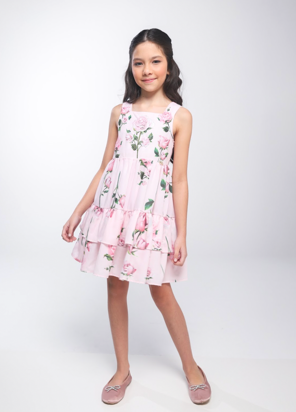 Vestido Infantil Algodão Rodado Floral Rosa Bordado Manual e Strass Rosa - Luluzinha