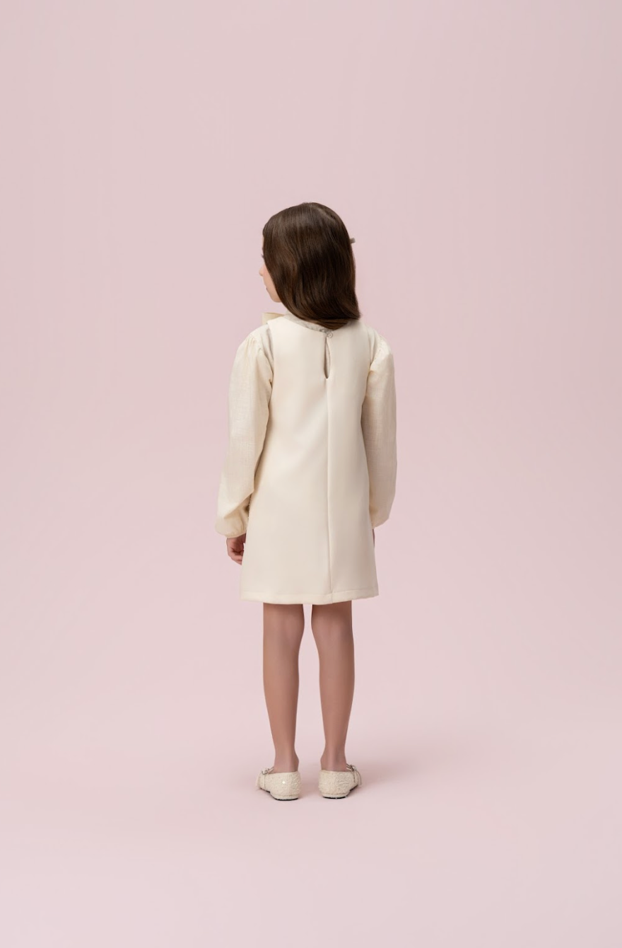 Vestido Infantil Trapézio Alfaiataria Bolsos Tweed Bege - Petit Cherie