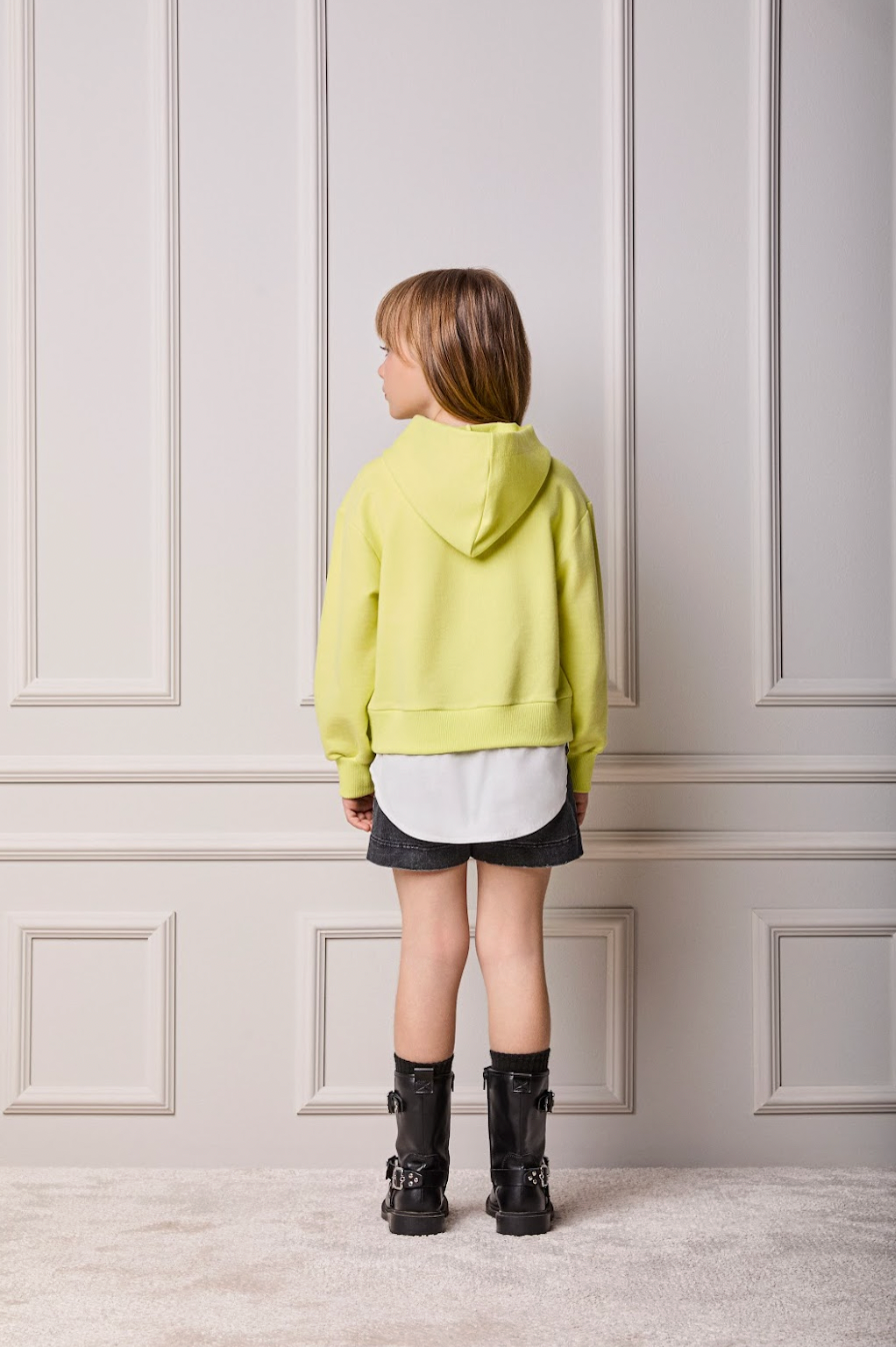 Conjunto Infantil Casaco Minnie Verde Melão e Shorts Jeans Preto  - Animê