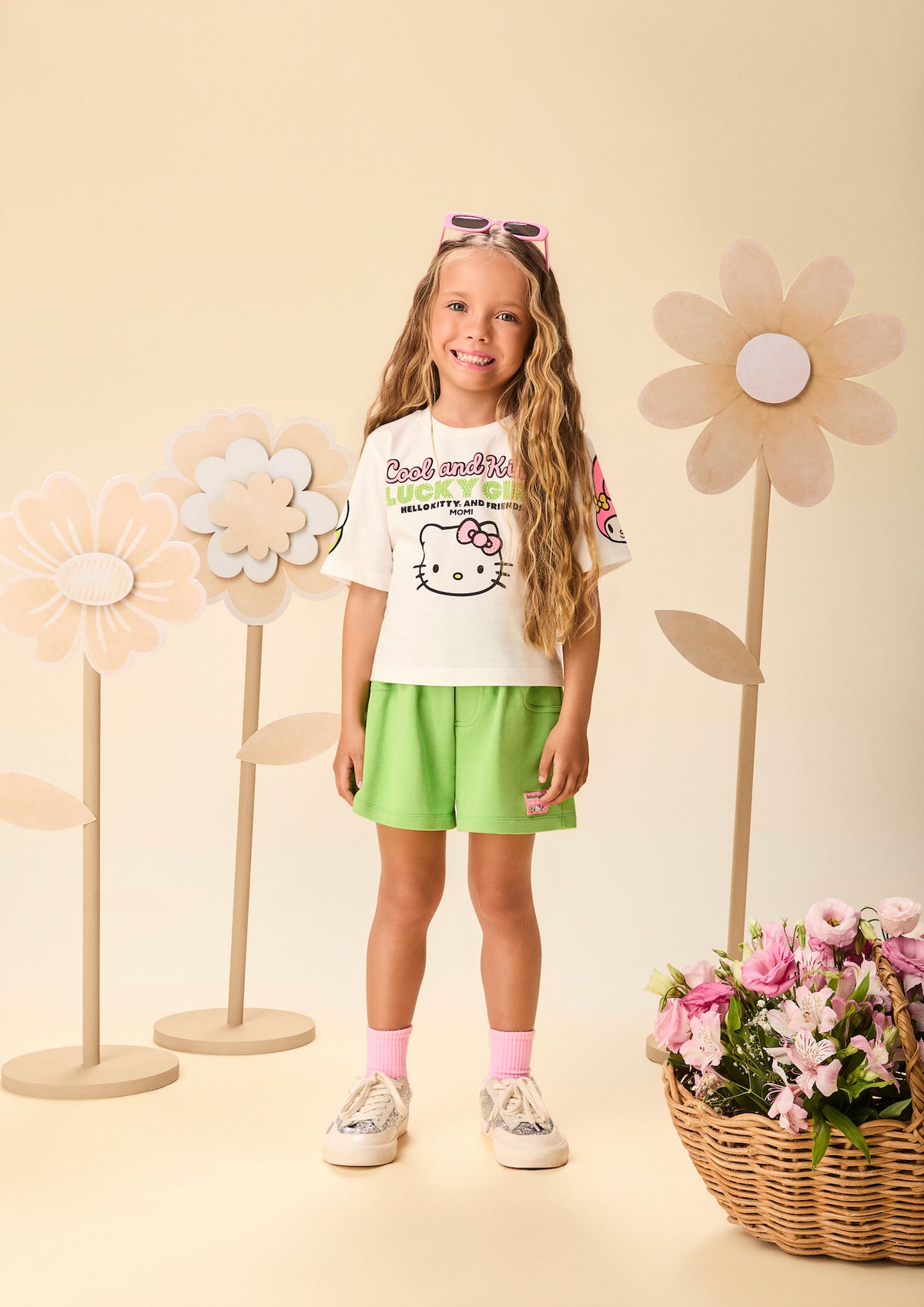 Conjunto Infantil Blusa Hello Kitty e Shorts Verde - Momi