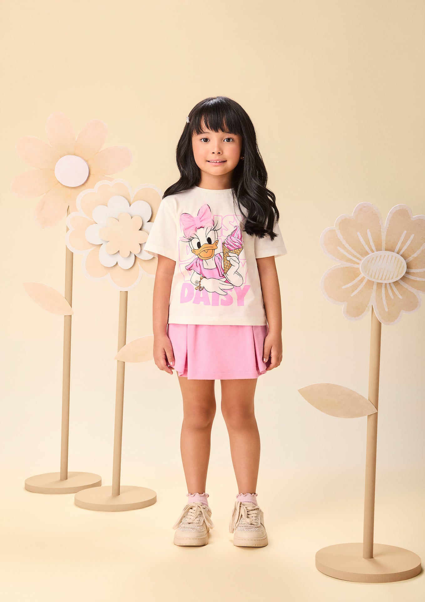 Conjunto Infantil Blusa Daisy Duck Com Laço e Shorts Saia Com Cós de Elástico - Momi