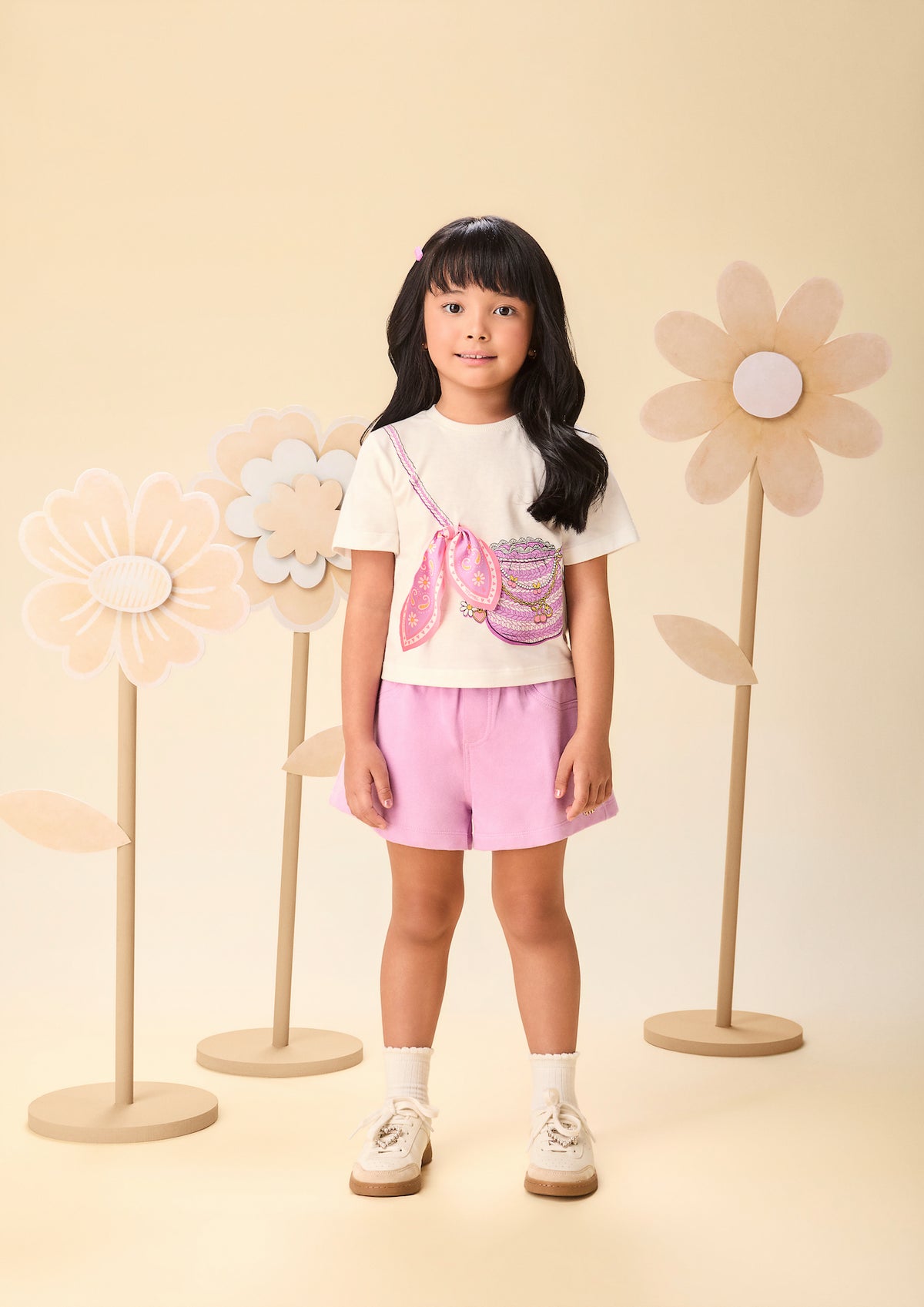 Conjunto Infantil Blusa Estampa Bolsa Transversal e Shorts Cós Elástico Franzido- Momi