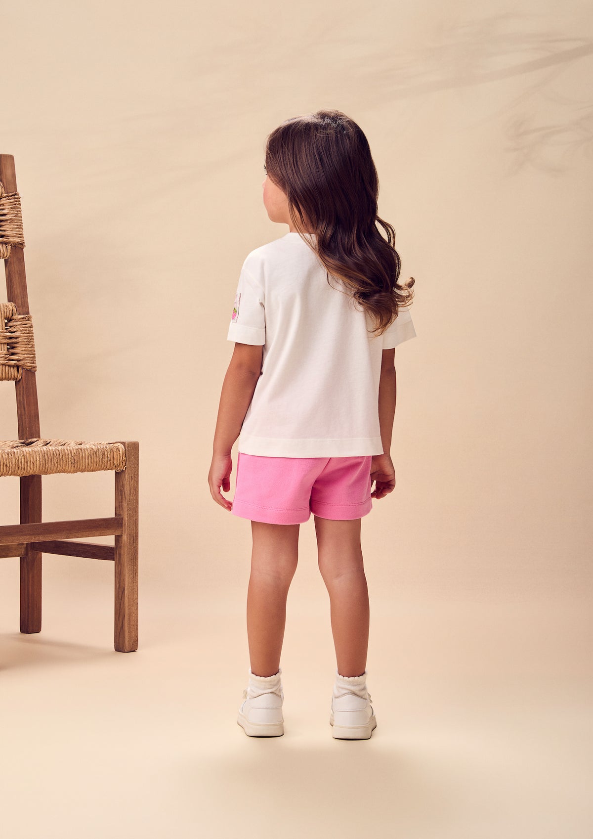 Conjunto Infantil T - Shirt Estampa Strawberry e Shorts Saia Rosa - Animê