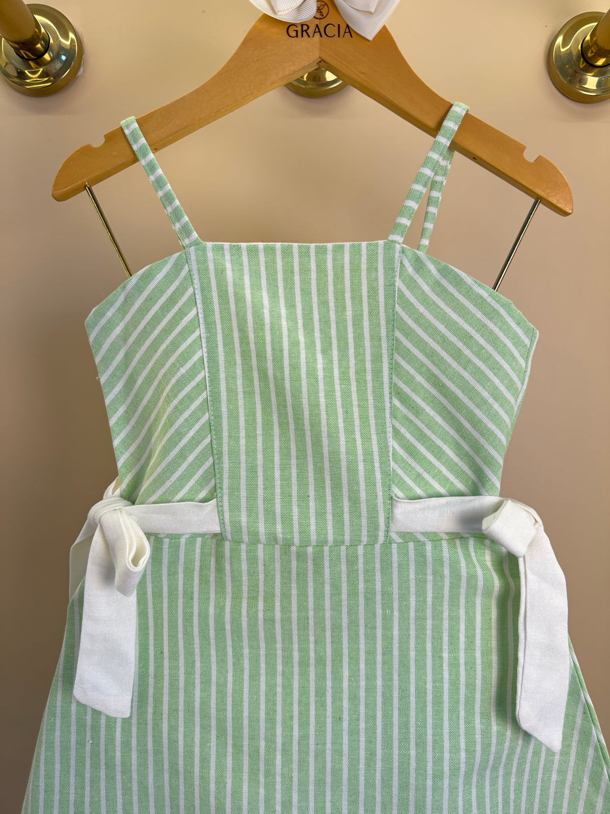 Vestido Infantil Verde Listrado Com Laços Laterais - Petit Cherie