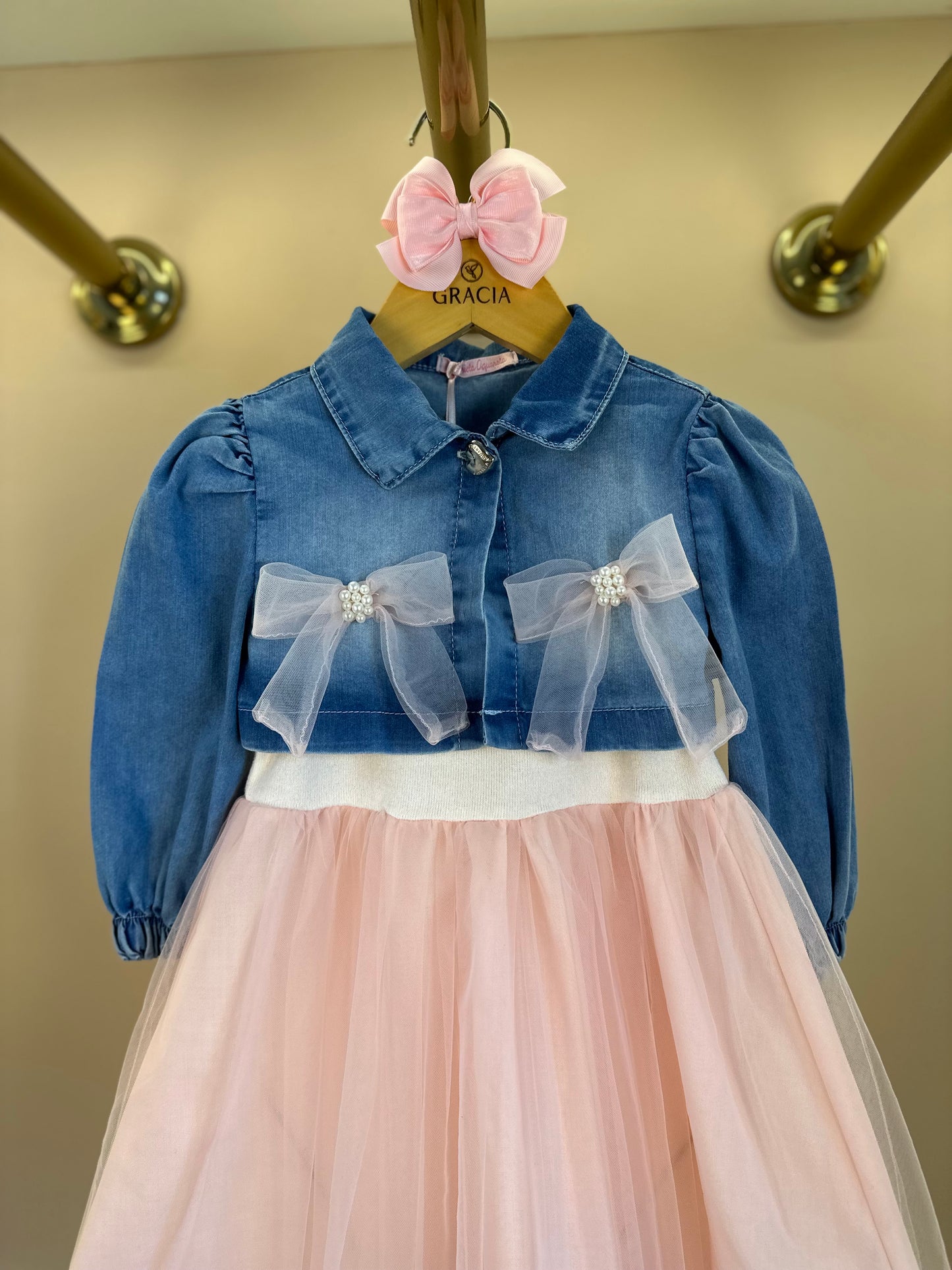 Vestido Infantil Tule Rosa Com Jaquetinha Jeans Laços - Gabriela Aquarela