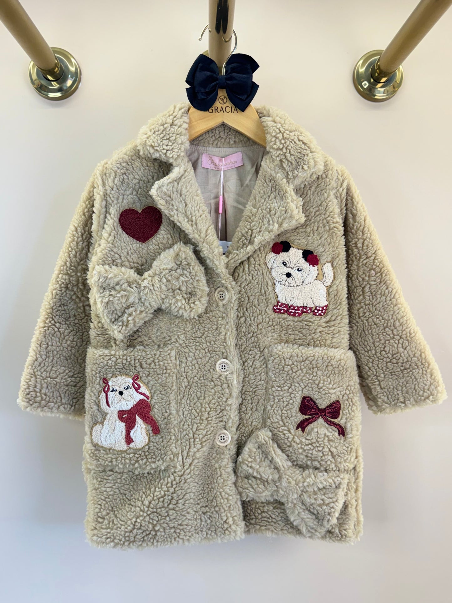 Casaco Infantil Conceito Pele Carneiro Patches e Laços - Pituchinhus