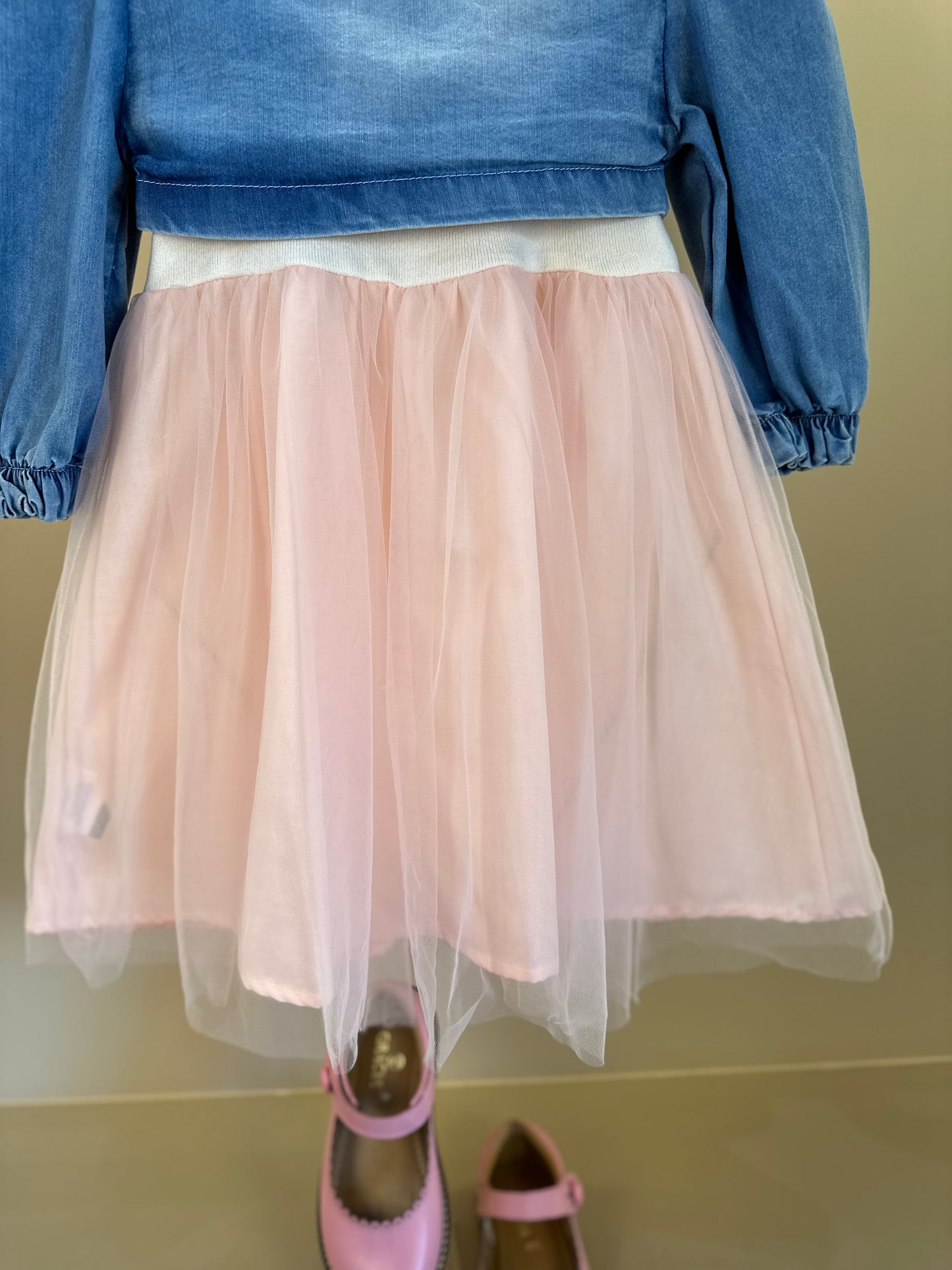Vestido Infantil Tule Rosa Com Jaquetinha Jeans Laços - Gabriela Aquarela