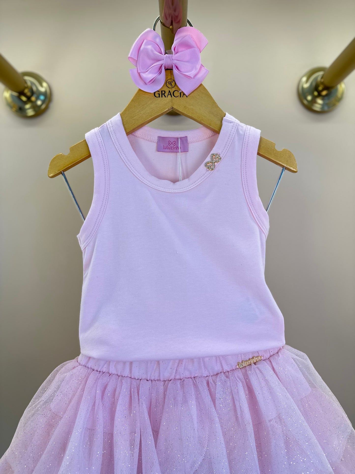 Conjunto Infantil Blusa Plaquinha Bordado Strass e Saia Rodada Camadas Tule Glitter Rosa - Luluzinha