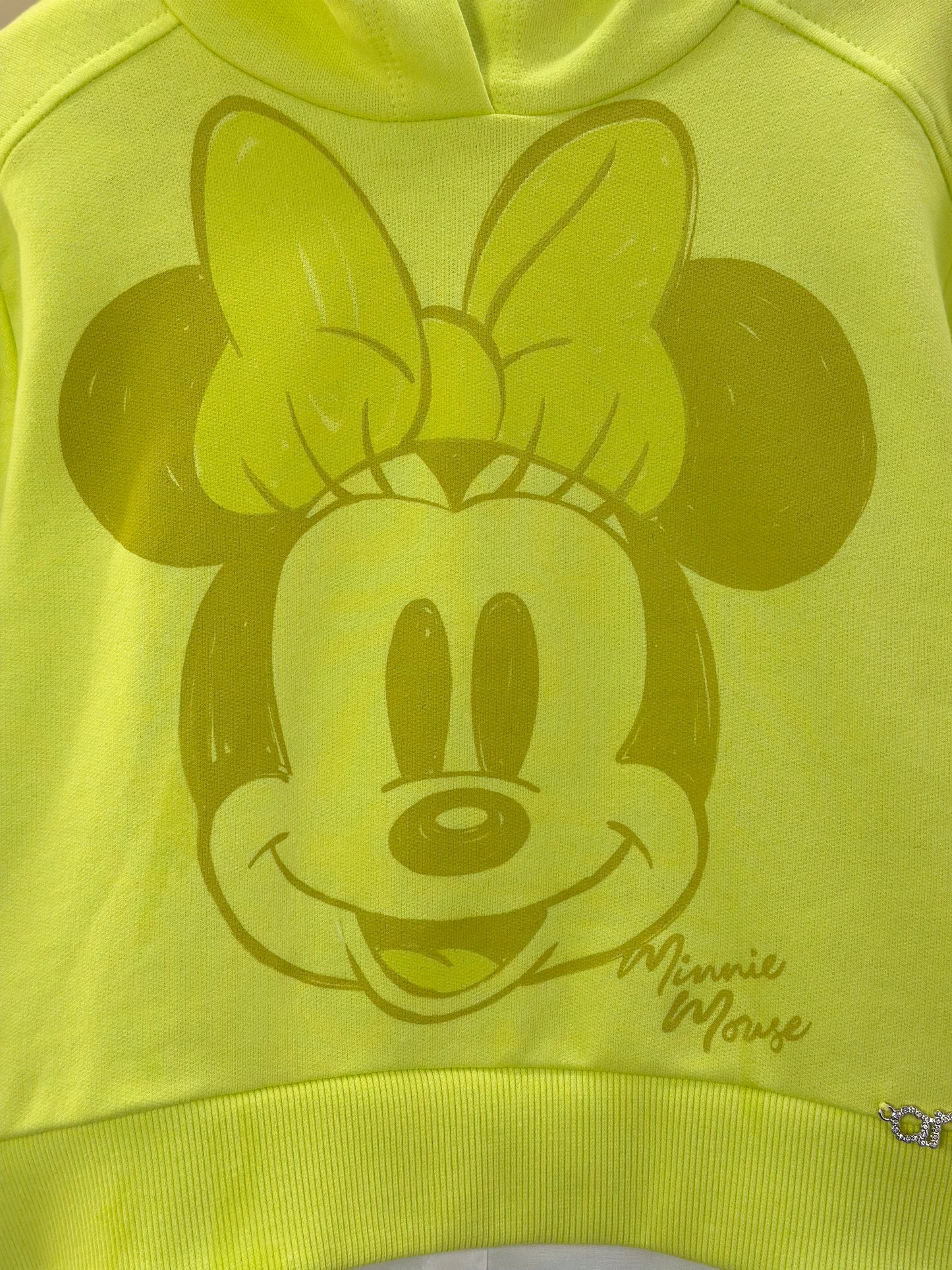 Conjunto Infantil Casaco Minnie Verde Melão e Shorts Jeans Preto  - Animê