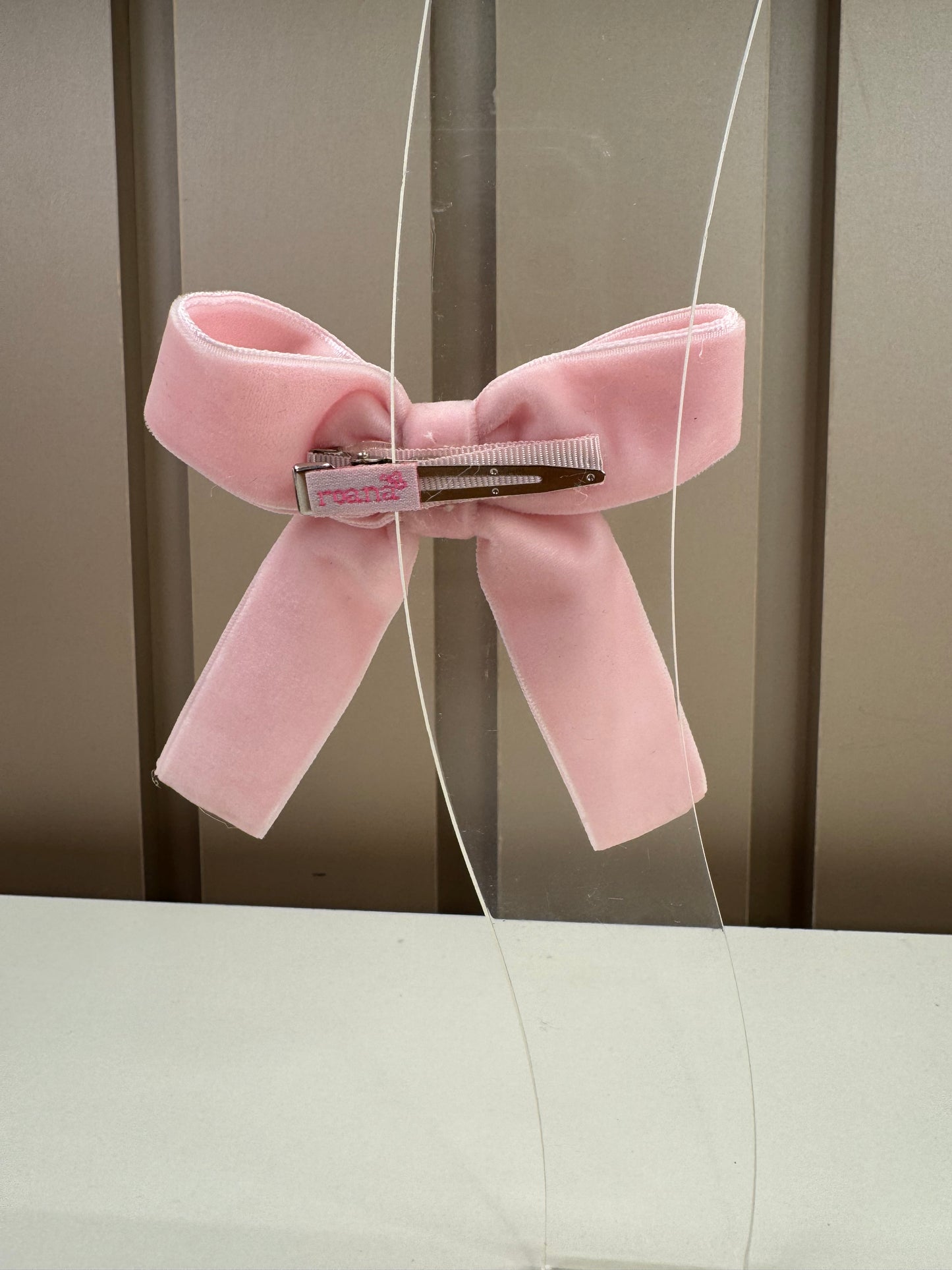 Laço Infantil Tradicional Veludo Rosa - Roana