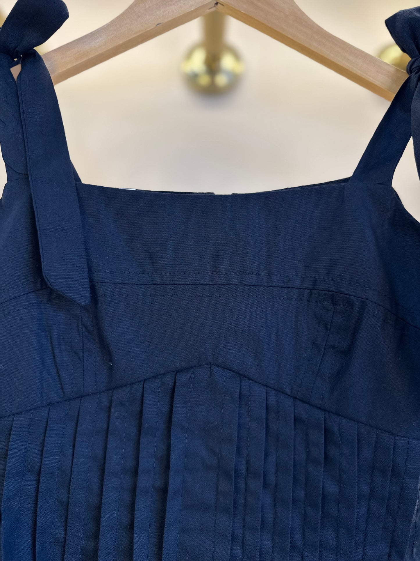 Blusa Teen Pregas e Laço Alça Preta - Two In