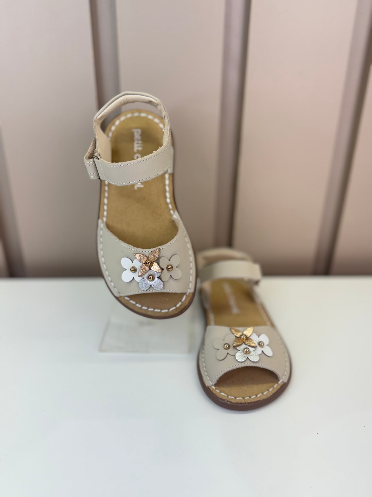 Sandália Infantil Jardim Areia - Petit Cheval
