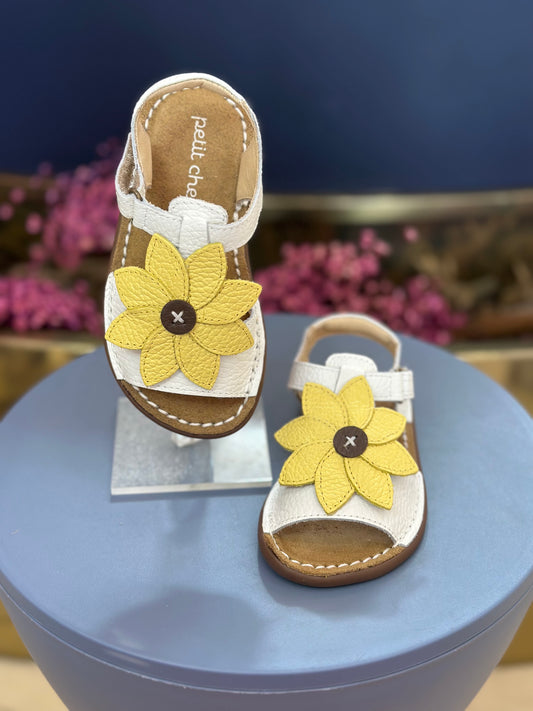 Sandália Infantil Carrossel Blanche Flor Margarida - Petit Cheval