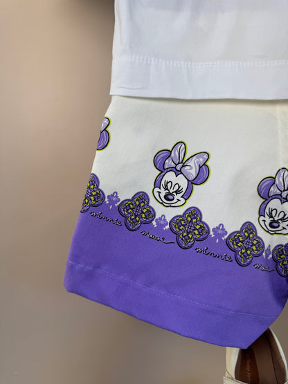 Conjunto Infantil Camisa Gola Clássica Capa Minnie Florais e Shorts Sarja Minnie Florais Detalhes Lilás - Animê
