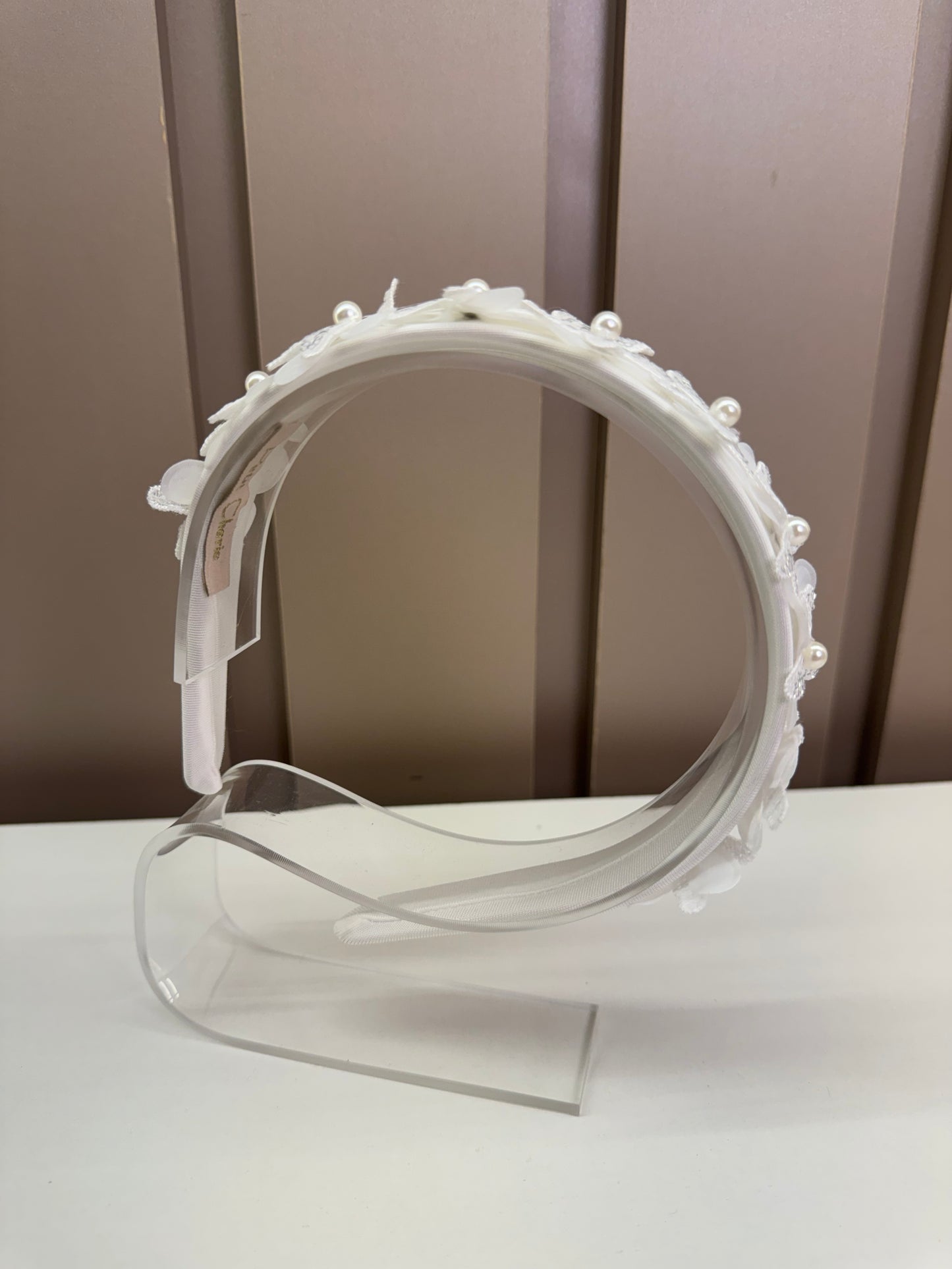 Tiara Infantil Flores 3D Off White - Petit Cherie
