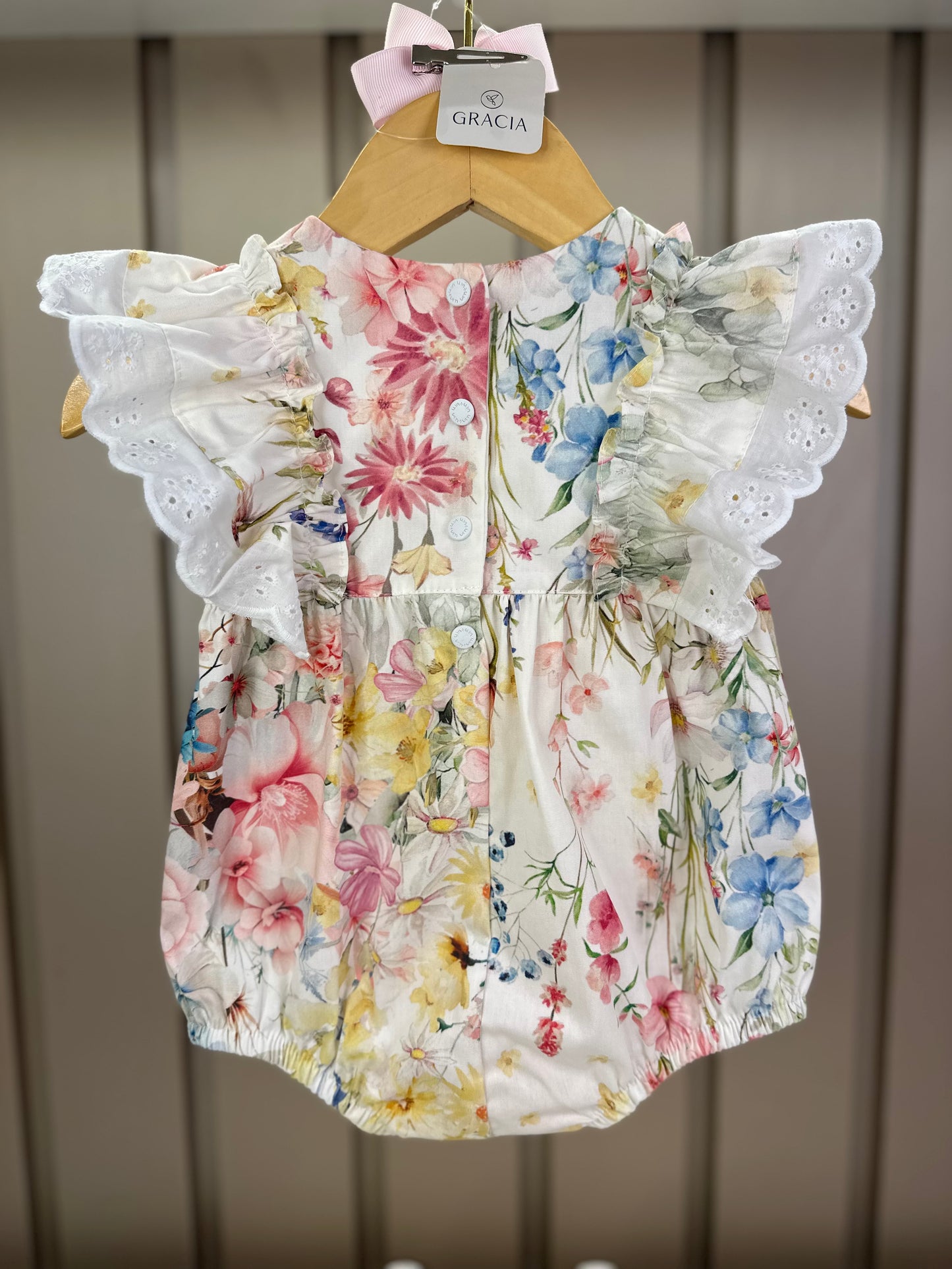 Romper Bebê Fofinho Algodão Babados e Lacinho Floral Candy - Um Mais Um