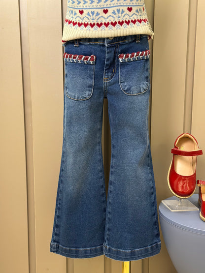 Conjunto Infantil Conceito Colete Tricot Corações e Calça Jeans Bolsos Bordados - Animê