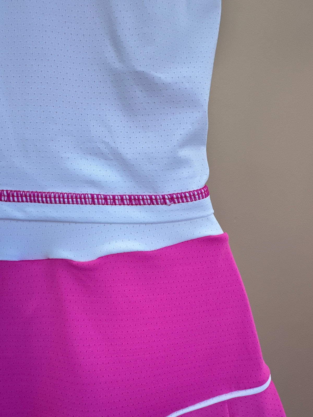 Conjunto Infantil Cropped Fernanda Dry Badminton Branca e Saia Fernanda Dry Badminton Rosa - Siri Sport