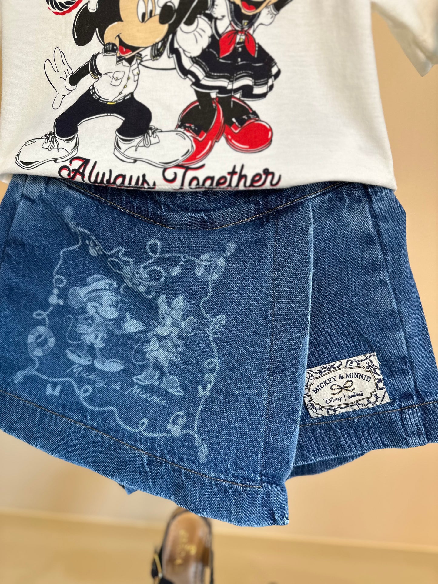 Conjunto Infantil Blusa Sailing e Shorts-saia Jeans Mickey & Minnie - Animê