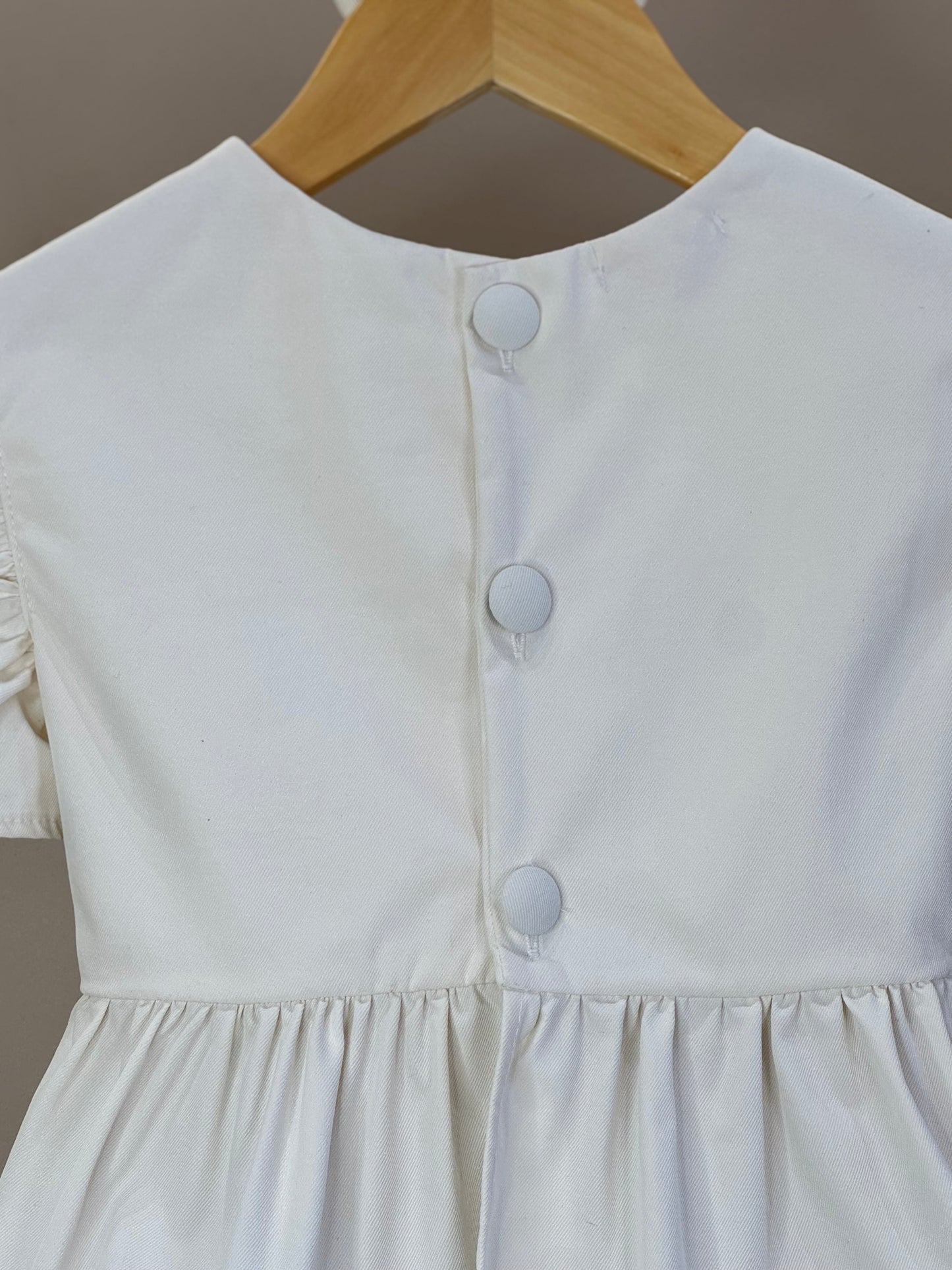 Conjunto Infantil Bata Bordada À Mão e Calça Alfaiataria Terracota - Luluzinha