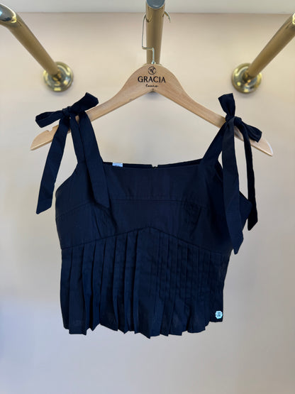 Blusa Teen Pregas e Laço Alça Preta - Two In