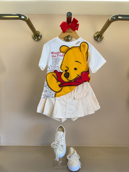 Conjunto Infantil T-shirt Infantil Usinho Pooh e Shorts  Sarja - Animê