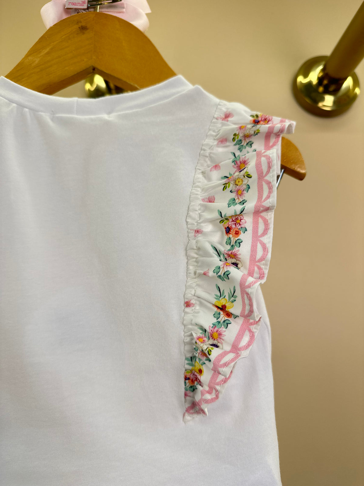 Conjunto Infantil Blusa Babadinho Florais e Shorts - Petit Cherie