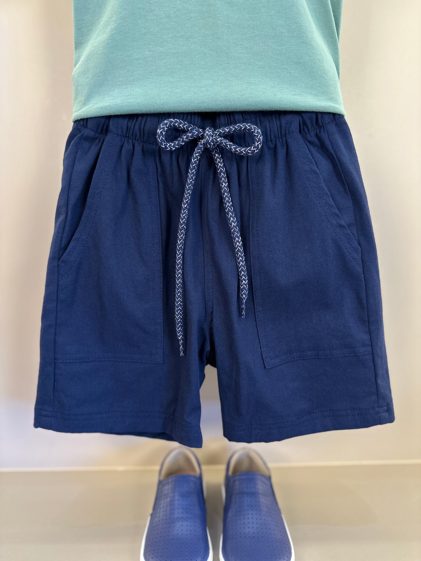 Conjunto infantil Camiseta Verde e Bermuda Marinho - Little Johnny