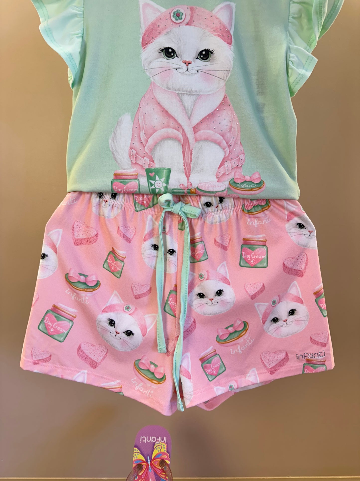 Pijama Infantil Blusa Gatinha Skin Care e Shorts Gatinha Rosa - Infanti